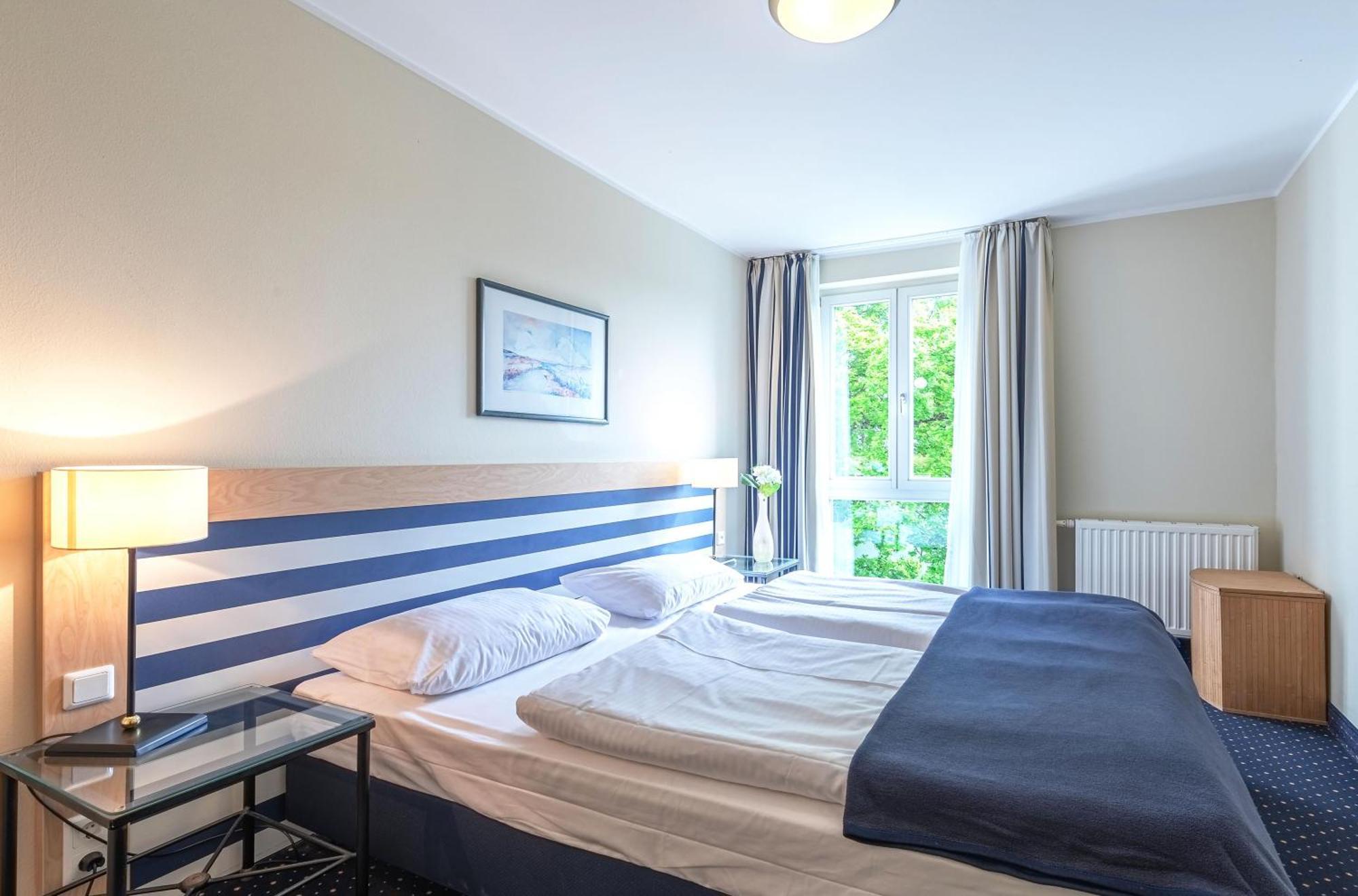 Toni'S Room An Der Seebruecke Zingst Exterior foto